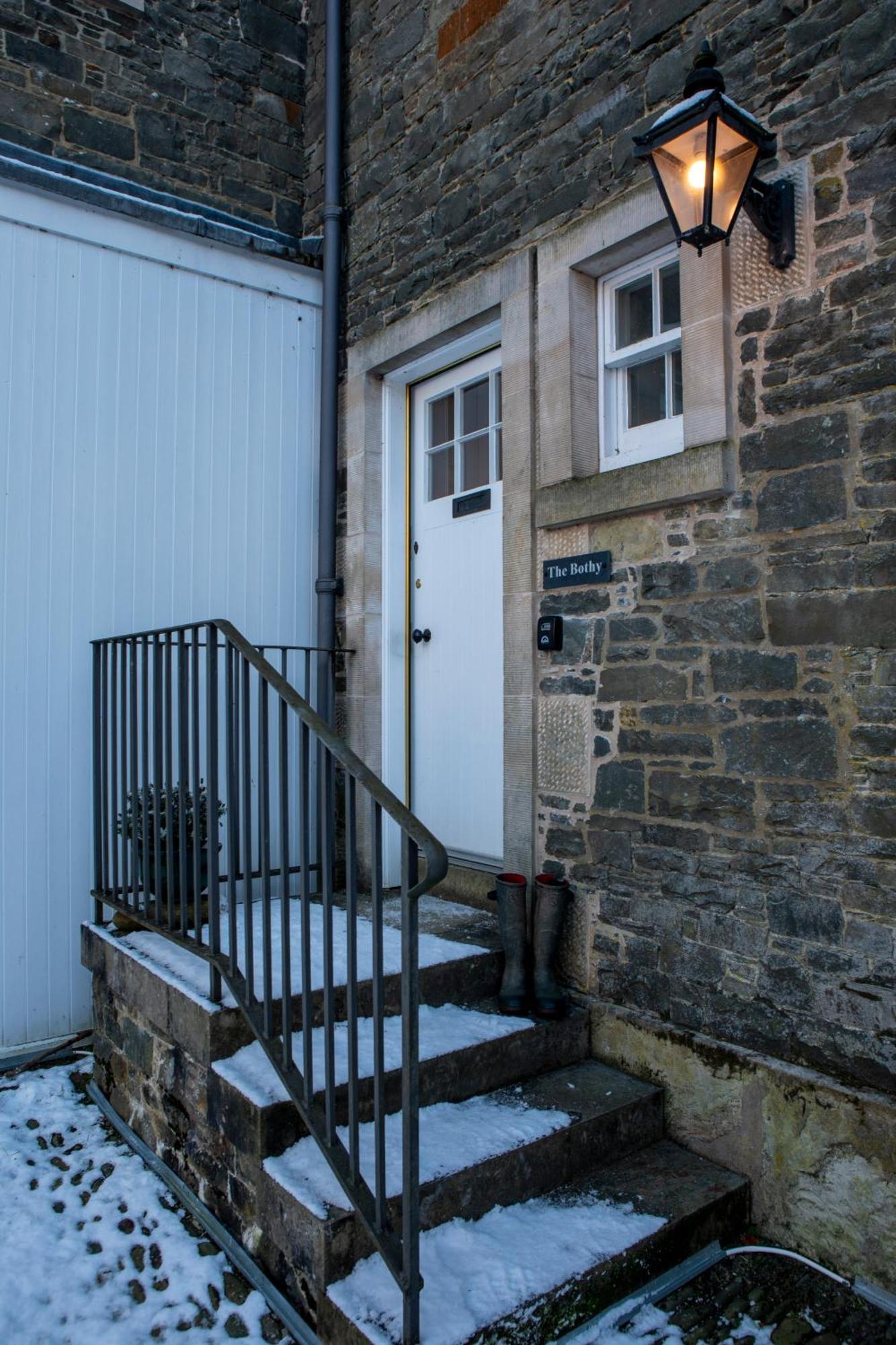 The Bothy At Bowhill Lägenhet Selkirk Exteriör bild